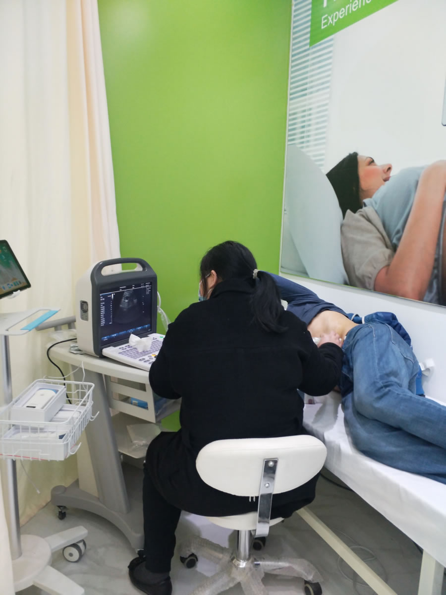 索诺星科技体验馆第一场公益彩超体检活动圆满举行