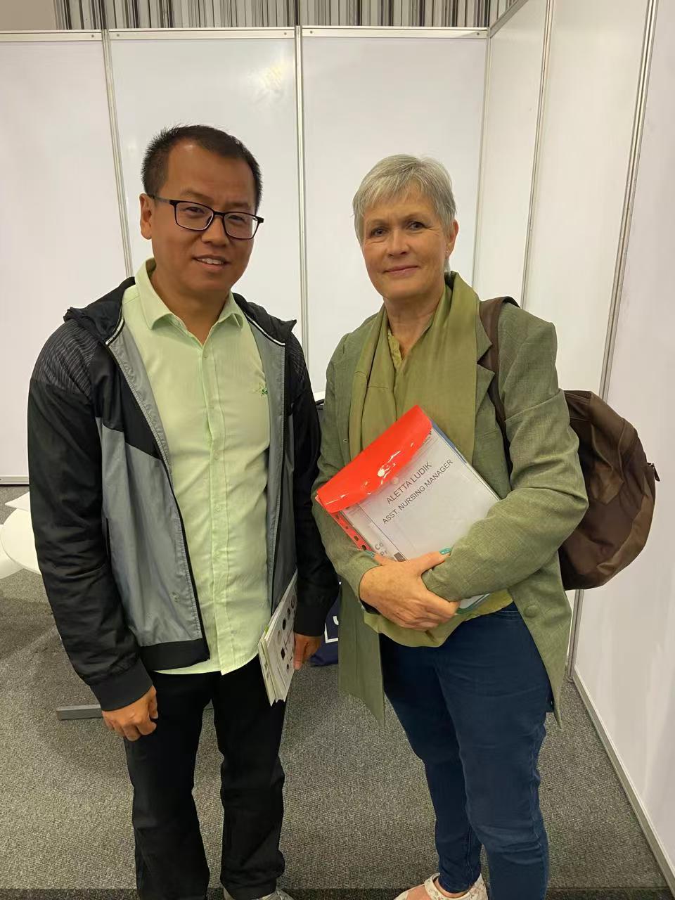 2024南非医疗展,索诺星SonoStar受到很多客户的关注和喜爱